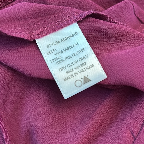 ASTR Womens Cold Off Shoulder Dress Size medium Purple Party Cocktail Ruffle - Picture 6 of 7